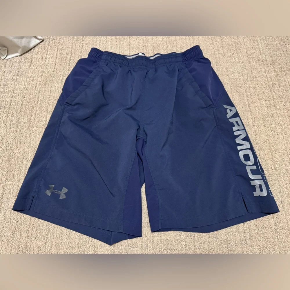 Under Armour Men's Navy Athletic Shorts - Picture 2 of 4